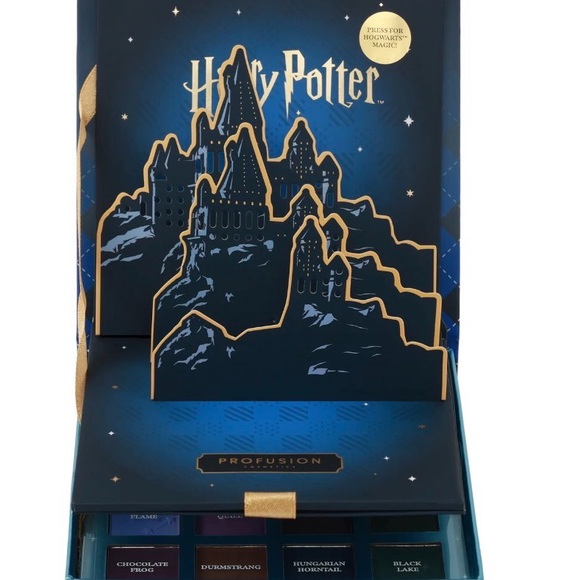 Profusion Cosmetics Harry Potter  Eyeshadow Palette and eye and face brush set - Picture 10 of 10
